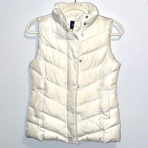 Gap Puffer Vest Zip & Snap front White Women’s Extra Small / XS